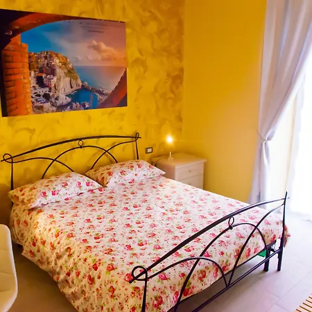 Rosy בית הארחה