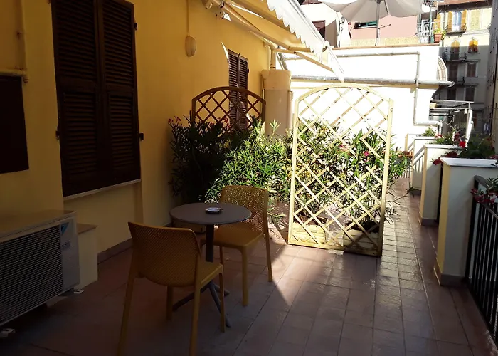 게스트하우스 Rosy 3*