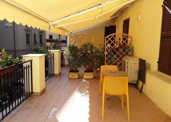 게스트하우스 Rosy 3*