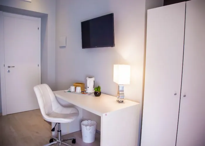 Rosy 라스페치아