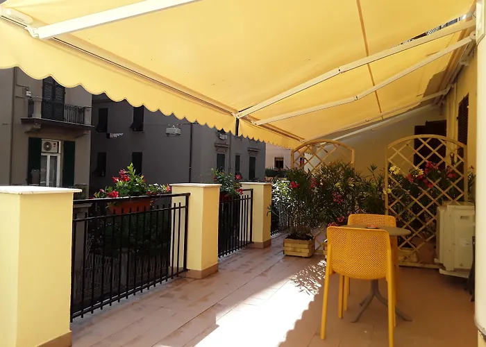 Rosy 라스페치아