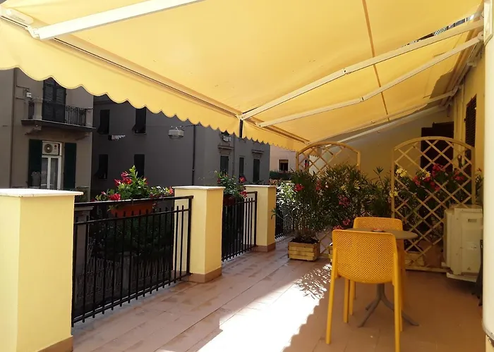 Rosy 게스트하우스 3*